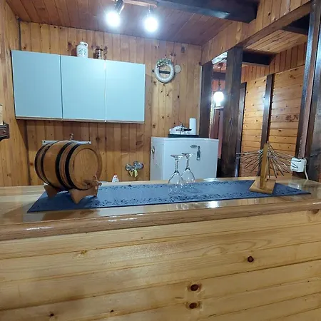 Wooden House Ada 別荘 ベオグラード